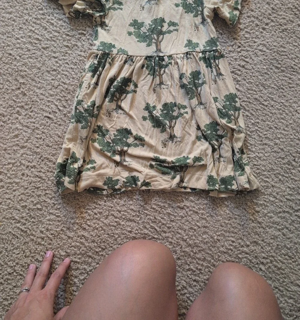 kate quinn Winnie The Pooh Cream Dress with Green Tree Print Flutter Sleeve_5
